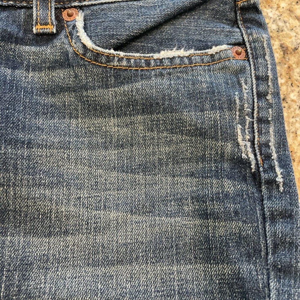 Lucky Brand Dungarees "Dream Jean” Womens Size 4/27 Long Made Is USA Dark Wash - Picture 8 of 12